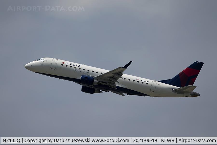 N213JQ, 2009 Embraer 175LR (ERJ-170-200LR) C/N 17000265, Embraer ERJ-175 - Delta Connection (Shuttle America)  C/N 17000265, N213JQ