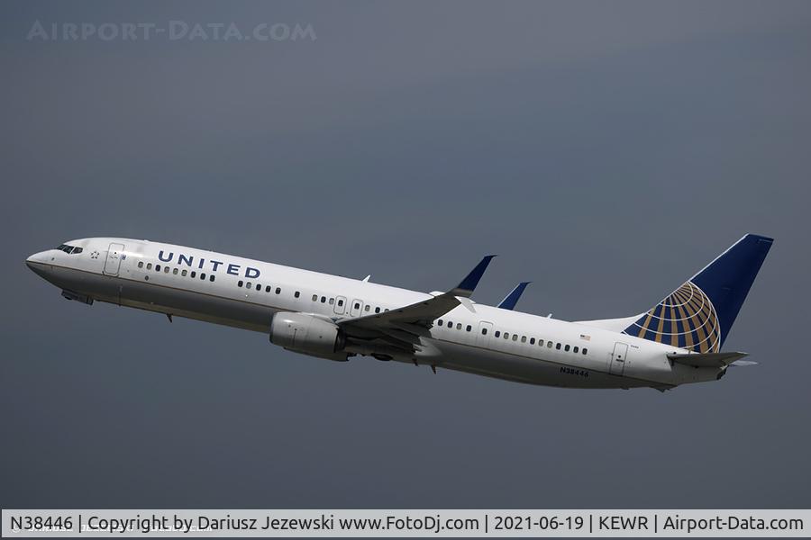 N38446, 2012 Boeing 737-924/ER C/N 31661, Boeing 737-924/ER - United Airlines  C/N 31661, N38446