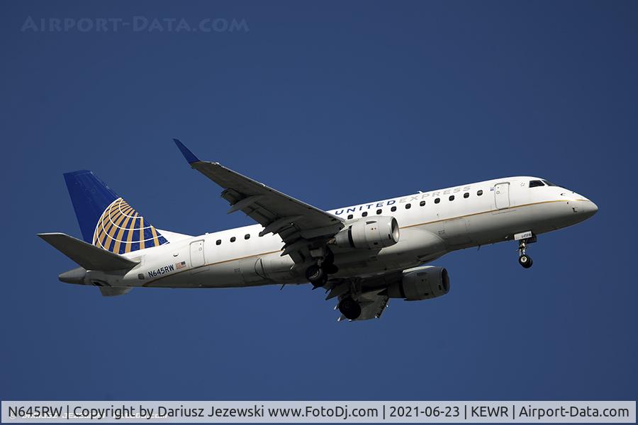 N645RW, 2005 Embraer 170SE (ERJ-170-100SE) C/N 17000064, Embraer ERJ-170-100SE- United Express (Shuttle America)  C/N 17000064, N645RW
