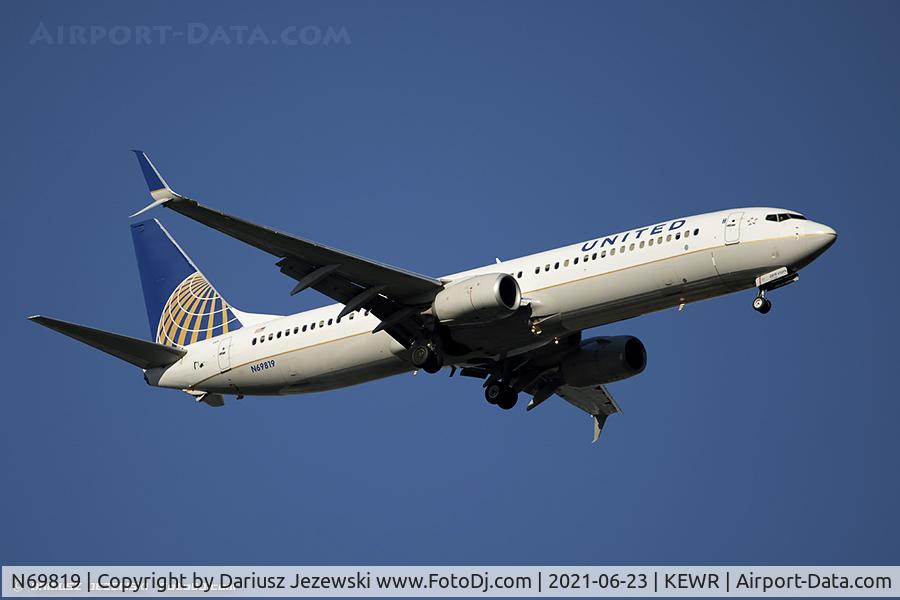 N69819, 2014 Boeing 737-924/ER C/N 43533, Boeing 737-924/ER - United Airlines  C/N 43533, N69819