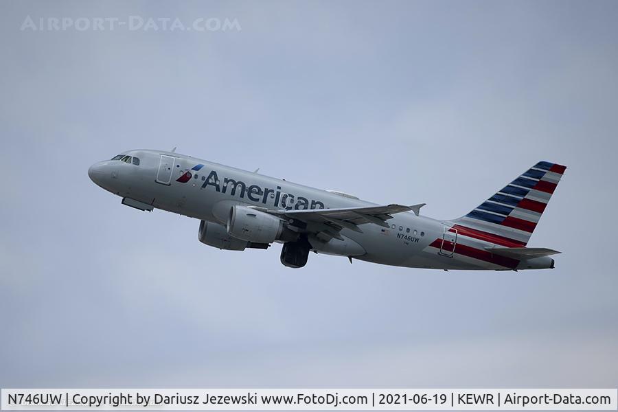 N746UW, 2000 Airbus A319-112 C/N 1297, Airbus A319-112 - American Airlines  C/N 1297, N746UW