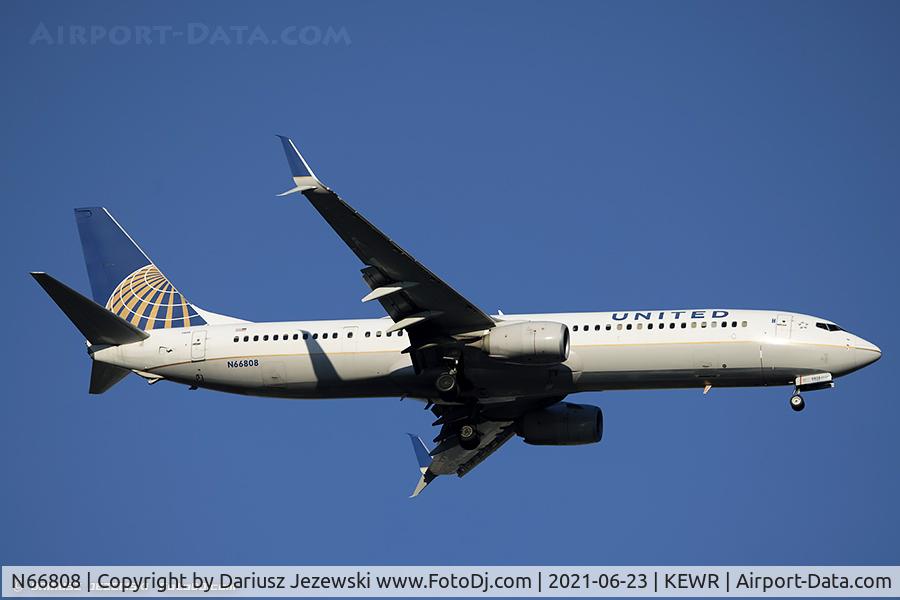 N66808, 2013 Boeing 737-924/ER C/N 42820, Boeing 737-924/ER - United Airlines  C/N 42820, N66808