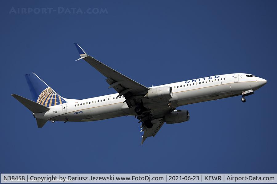 N38458, 2012 Boeing 737-924/ER C/N 37199, Boeing 737-924/ER - United Airlines  C/N 37199, N38458