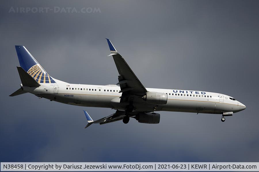 N38458, 2012 Boeing 737-924/ER C/N 37199, Boeing 737-924/ER - United Airlines  C/N 37199, N38458