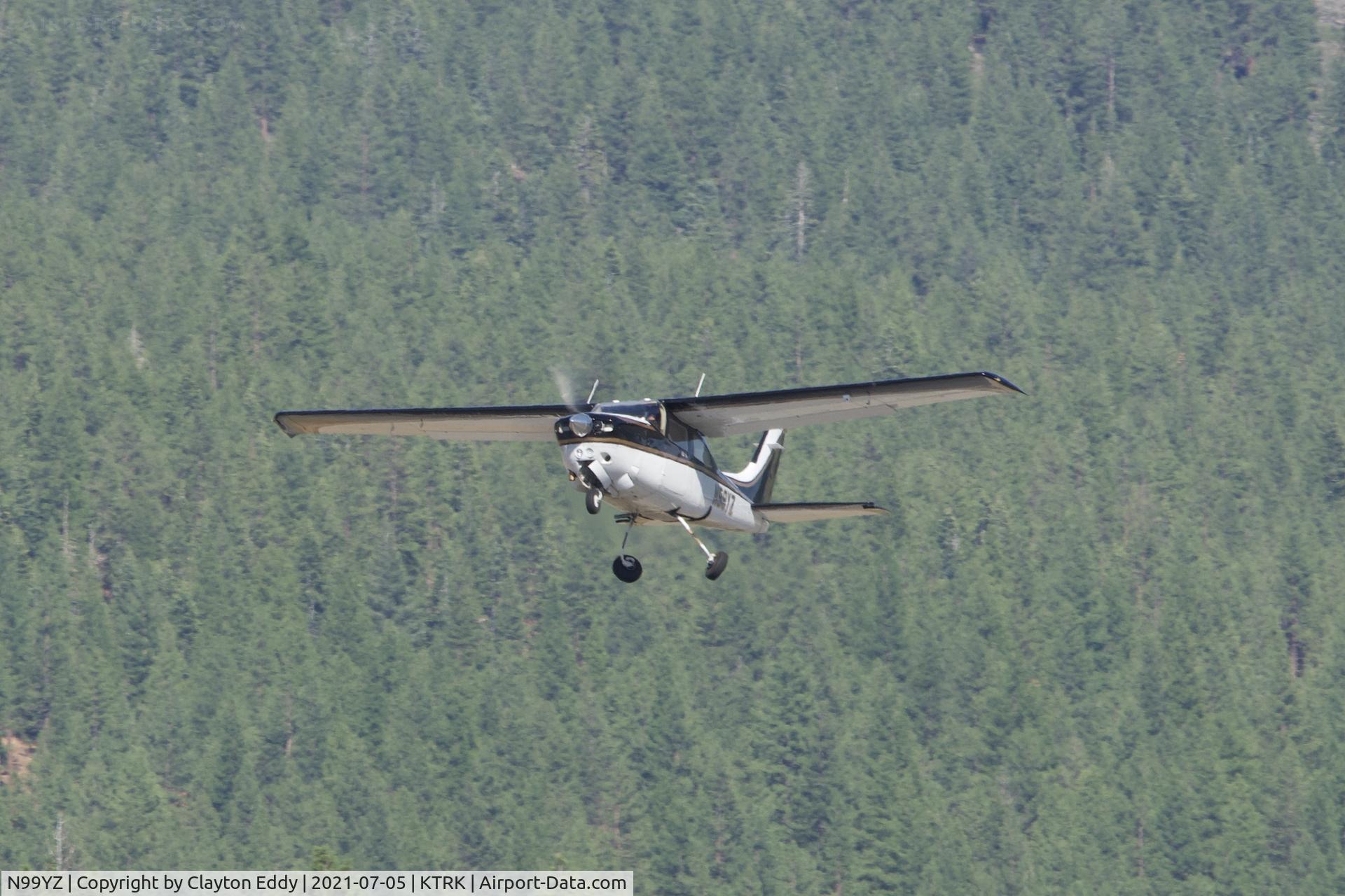 N99YZ, 1981 Cessna T210N Turbo Centurion C/N 21064608, Truckee airport California 2021.