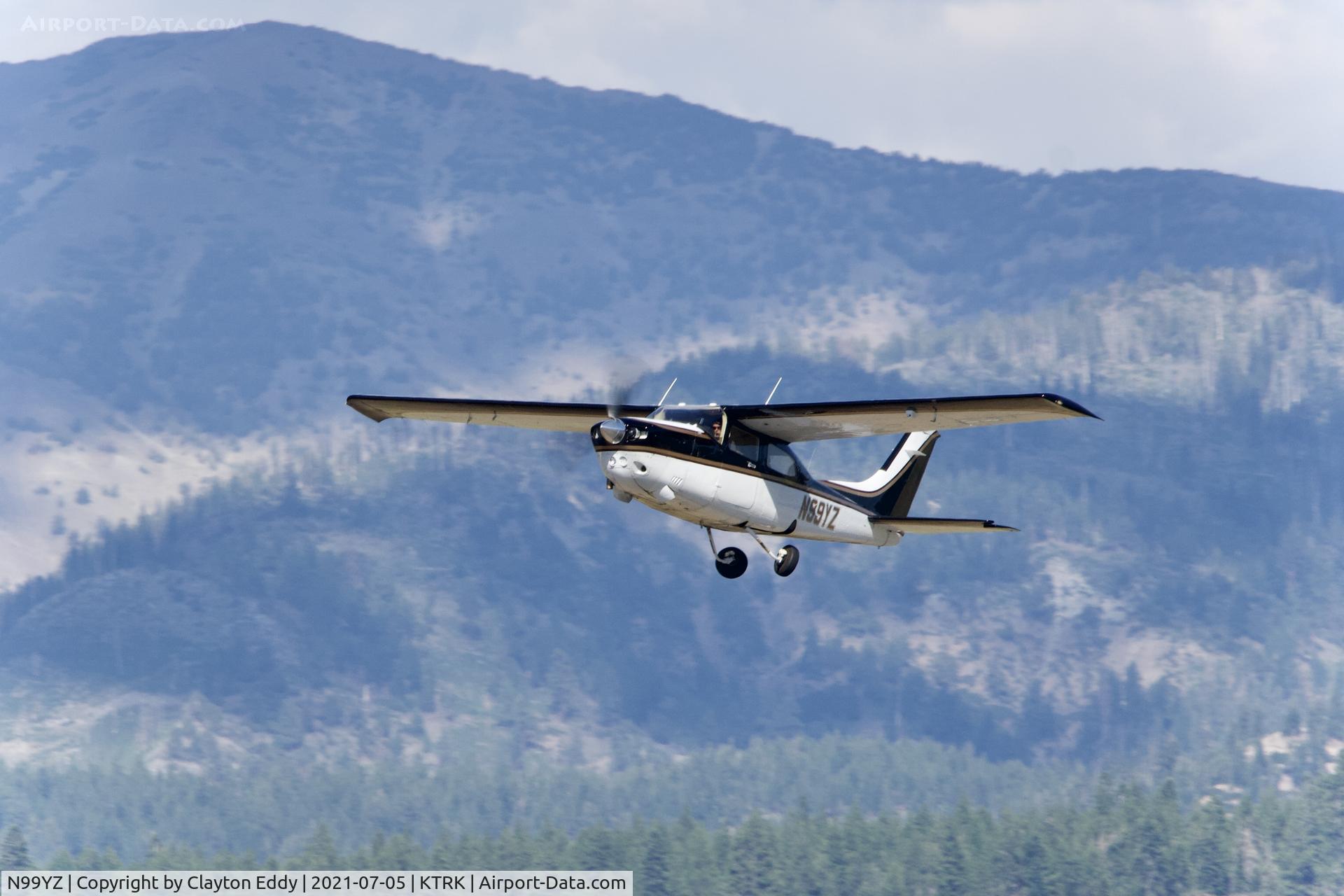 N99YZ, 1981 Cessna T210N Turbo Centurion C/N 21064608, Truckee airport California 2021.