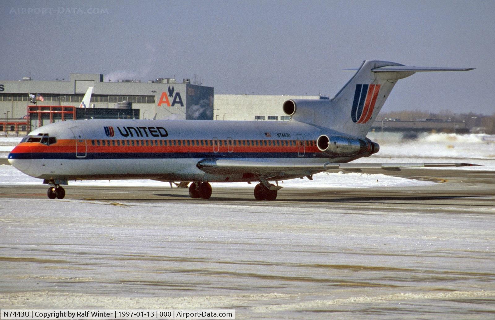 N7443U, 1979 Boeing 727-222 C/N 21897, Boeing 727-22C - United Airlines - 19890 - N7433U - 16.31.1997