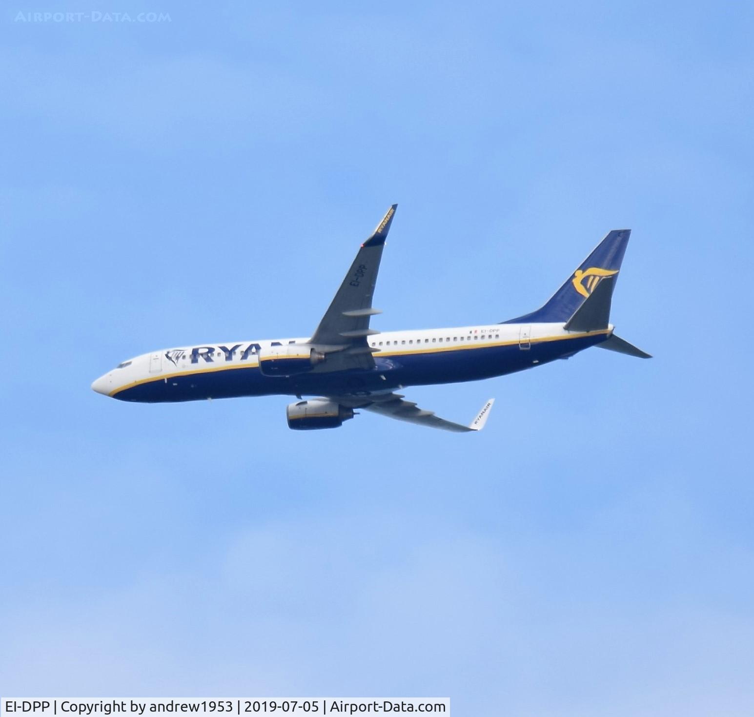 EI-DPP, 2007 Boeing 737-8AS C/N 33613, Ei-DPP over Minehead.
