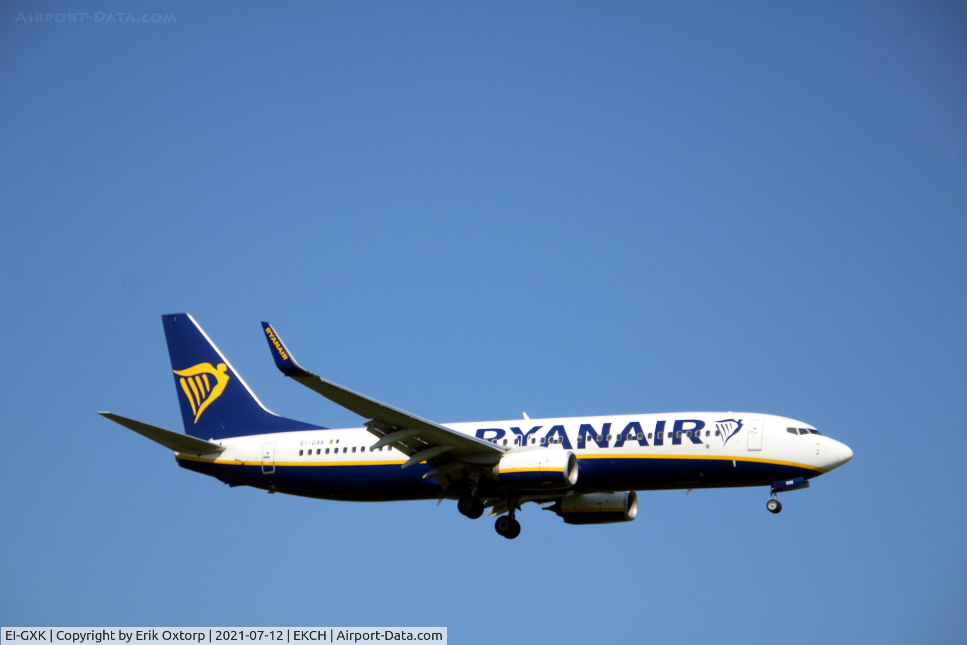 EI-GXK, 2018 Boeing 737-800 C/N 44860, EI-GXK landing rw 04L