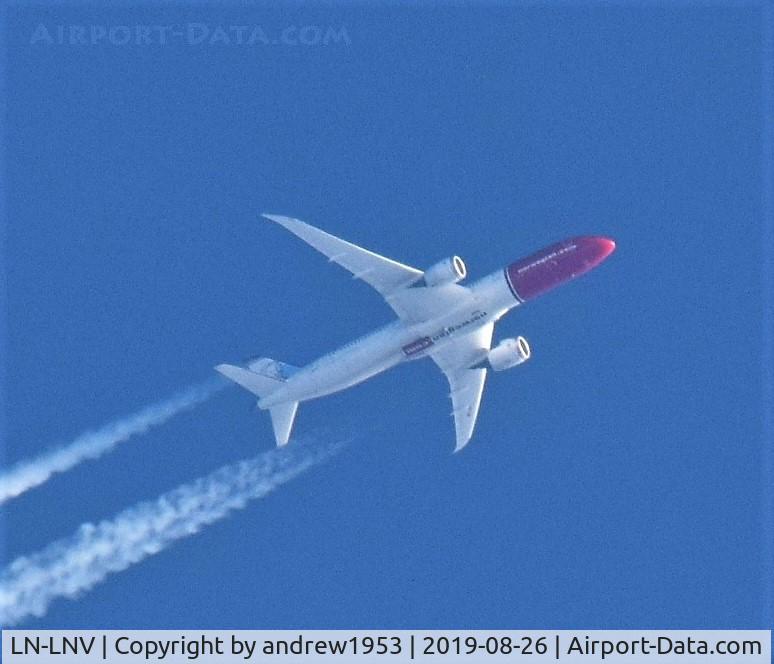LN-LNV, 2017 Boeing 787-9 Dreamliner C/N 63312, LN-LNV over Gloucester.