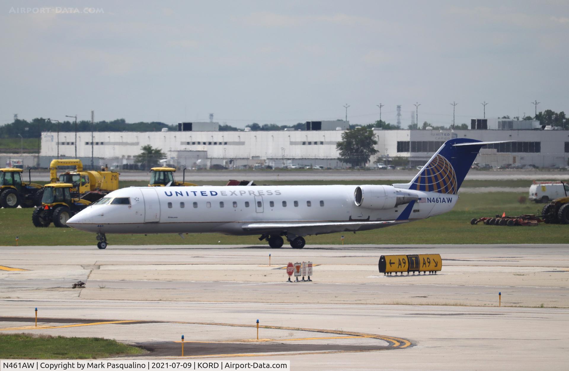 N461AW, 2003 Canadair CRJ-200LR (CL-600-2B19) C/N 7870, CL-600-2B19