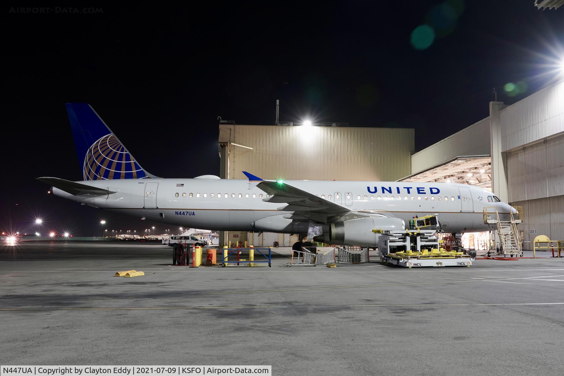 N447UA, 1998 Airbus A320-232 C/N 836, SFO 2021.