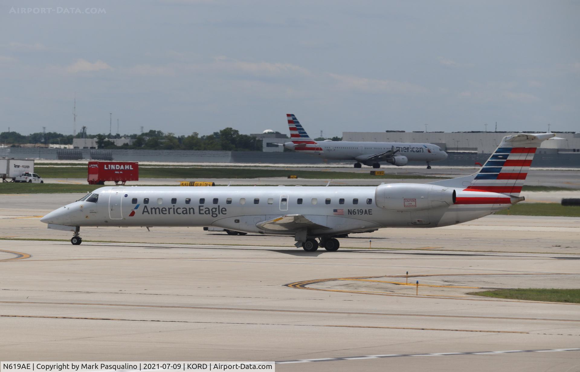 N619AE, 1998 Embraer ERJ-145LR (EMB-145LR) C/N 145101, EMB-145LR