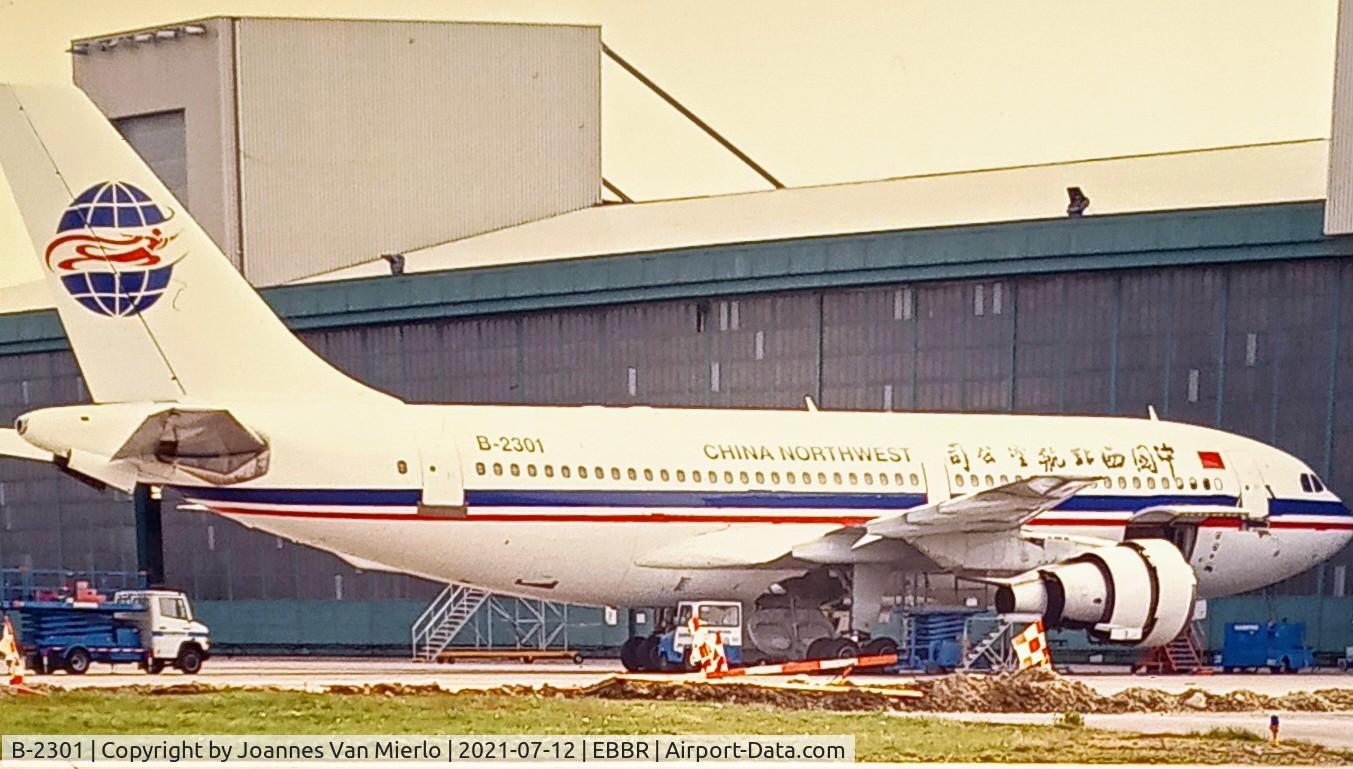 B-2301, 1984 Airbus A310-222 C/N 311, scan from slide
