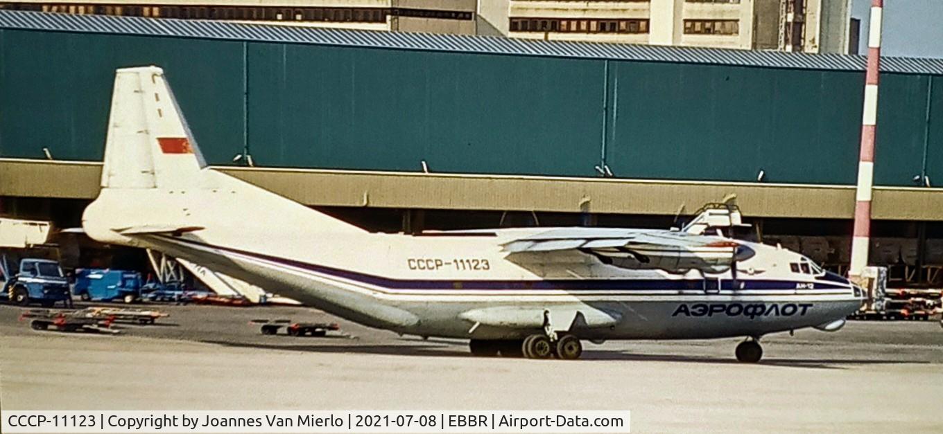 CCCP-11123, 1972 Antonov AN-12B C/N x2348105, slide scan
