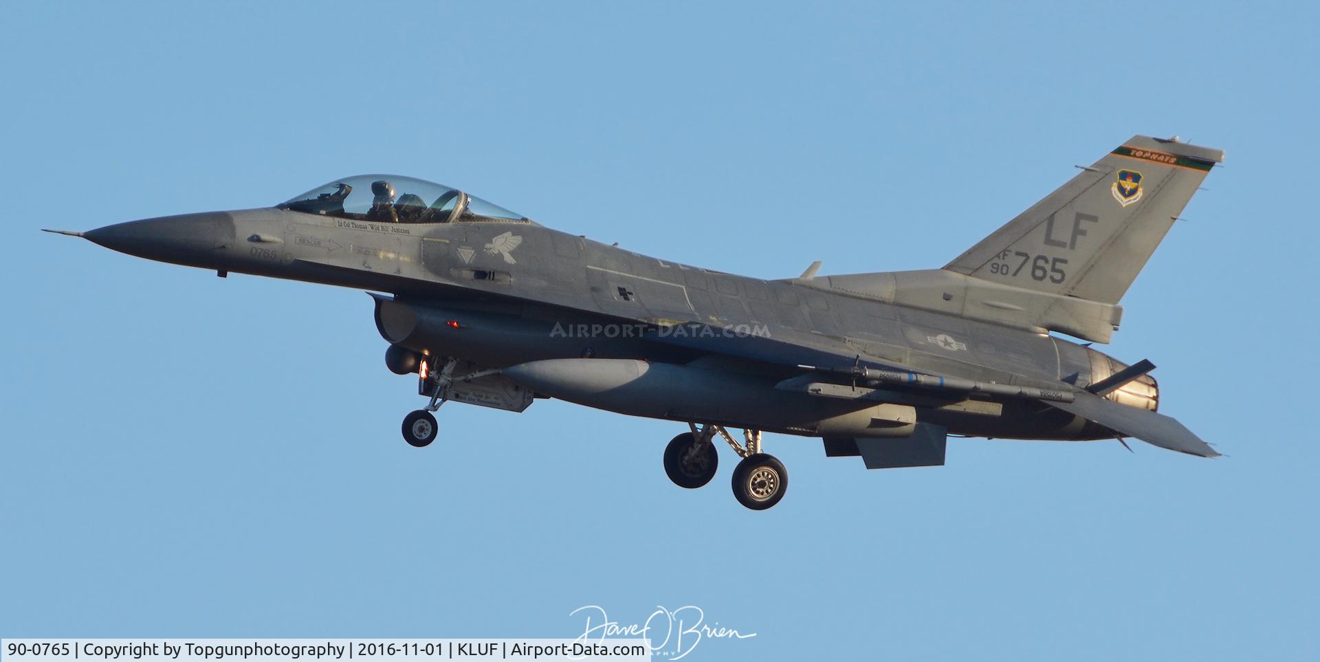 90-0765, 1990 General Dynamics F-16C Fighting Falcon C/N 1C-373, Wild Bill coming in to land