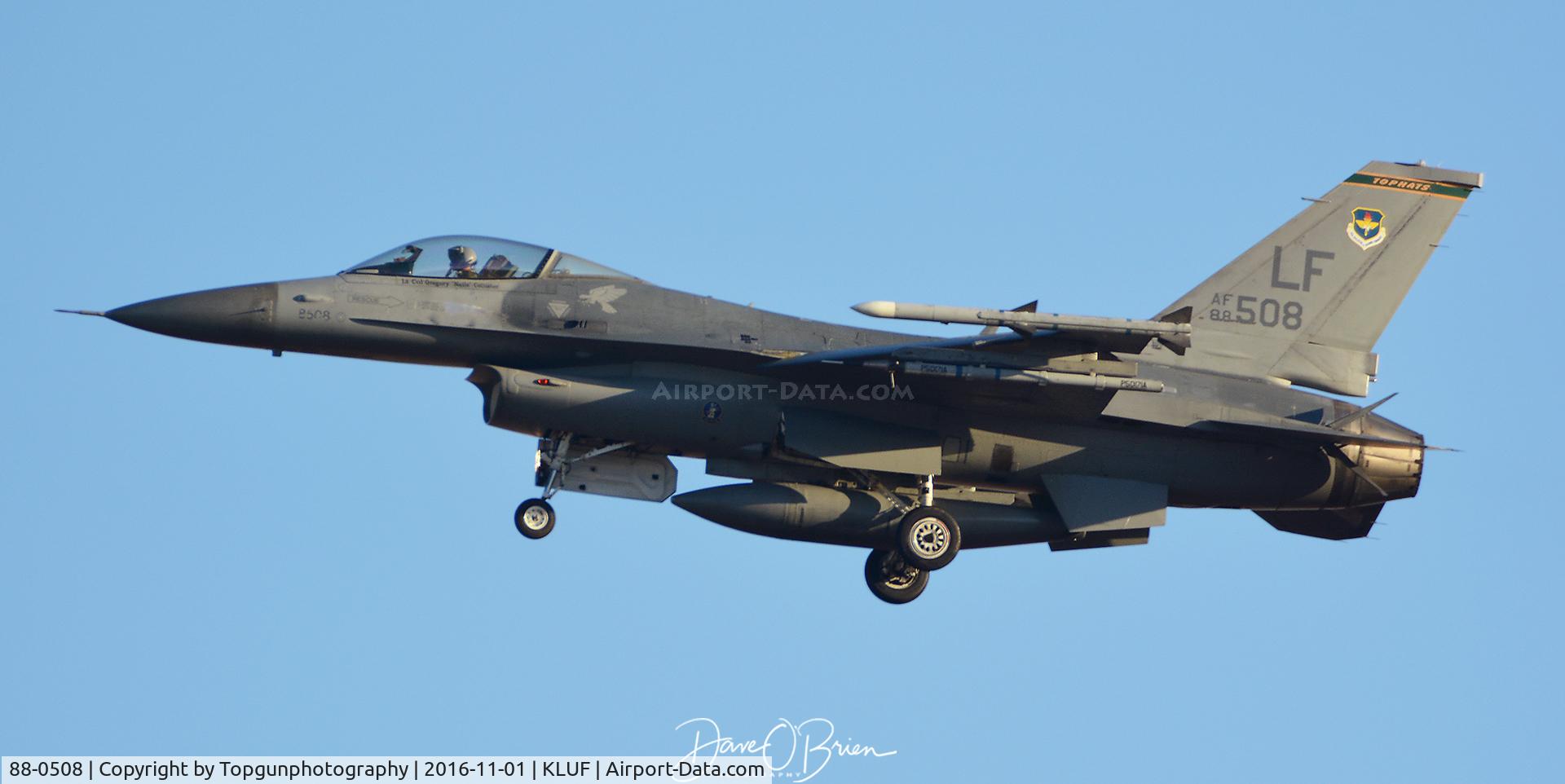 88-0508, 1988 General Dynamics F-16CM Fighting Falcon C/N 1C-110, SNAKE21
