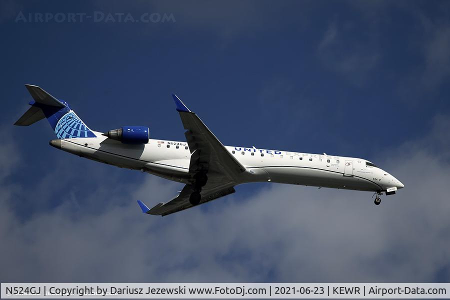 N524GJ, 2003 Bombardier CRJ-550 (CL-600-2C11) C/N 10097, Bombardier CRJ-550 (CL-600-2C11) - United Express (GoJet Airlines) C/N 10097, N524GJ