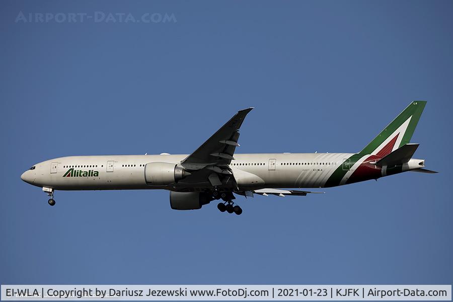 EI-WLA, 2009 Boeing 777-3Q8/ER C/N 35783, Boeing 777-3Q8/ER - Alitalia  C/N 35783, EI-WLA