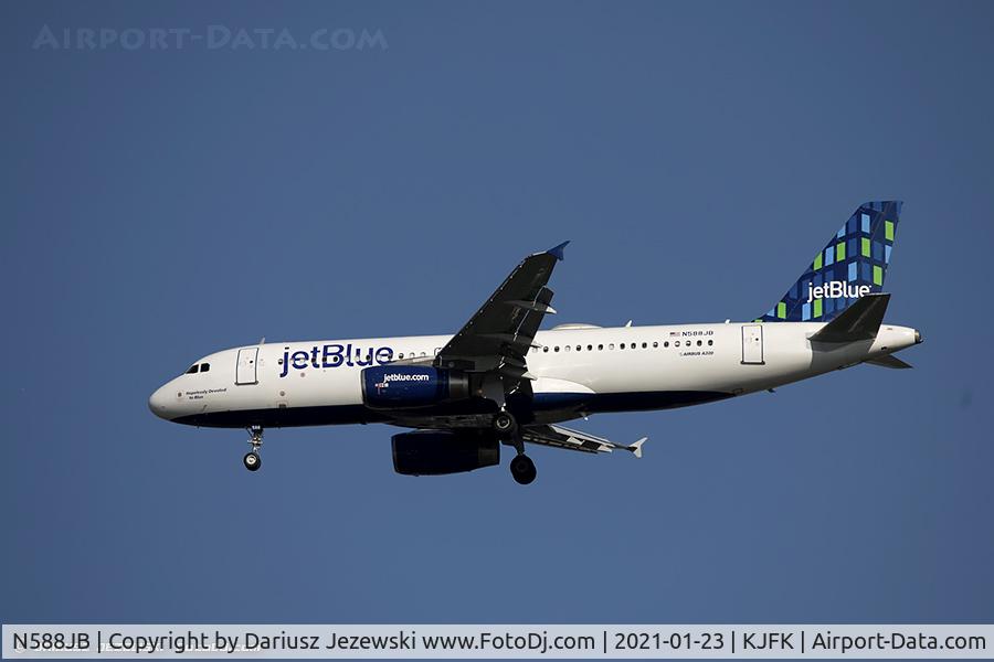 N588JB, 2004 Airbus A320-232 C/N 2201, Airbus A320-232 