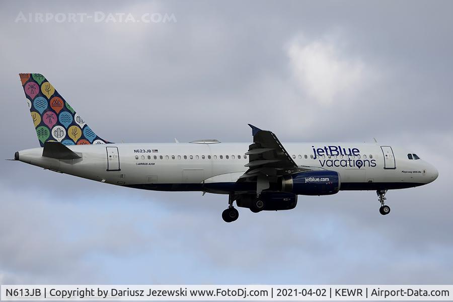 N613JB, 2005 Airbus A320-232 C/N 2449, Airbus A320-232 