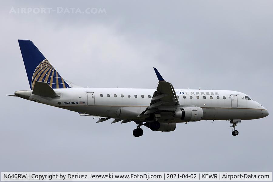 N640RW, 2004 Embraer 170SE (ERJ-170-100SE) C/N 17000058, Embraer ERJ-170-100SE- United Express (Republic Airlines)  C/N 17000058, N640RW