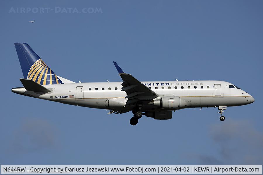 N644RW, 2004 Embraer 170SE (ERJ-170-100SE) C/N 17000061, Embraer ERJ-170-100SE- United Express (Shuttle America)  C/N 17000061, N644RW