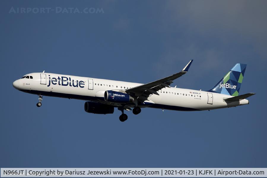 N966JT, 2016 Airbus A321-231 C/N 7230, Airbus A321-231 
