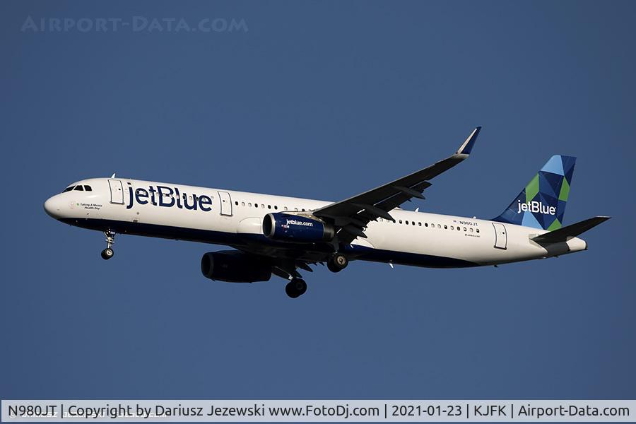 N980JT, 2017 Airbus A321-231 C/N 7631, Airbus A321-231 