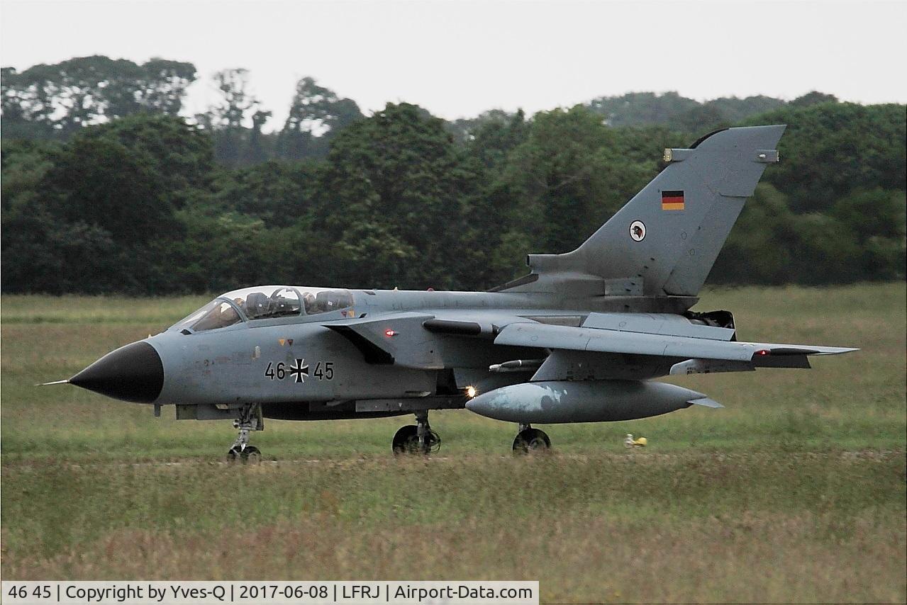 46 45, Panavia Tornado ECR C/N 873/GS278/4345, Panavia Tornado ECR, Landing rwy 26, Landivisiau Naval Air Base (LFRJ) Tiger Meet 2017