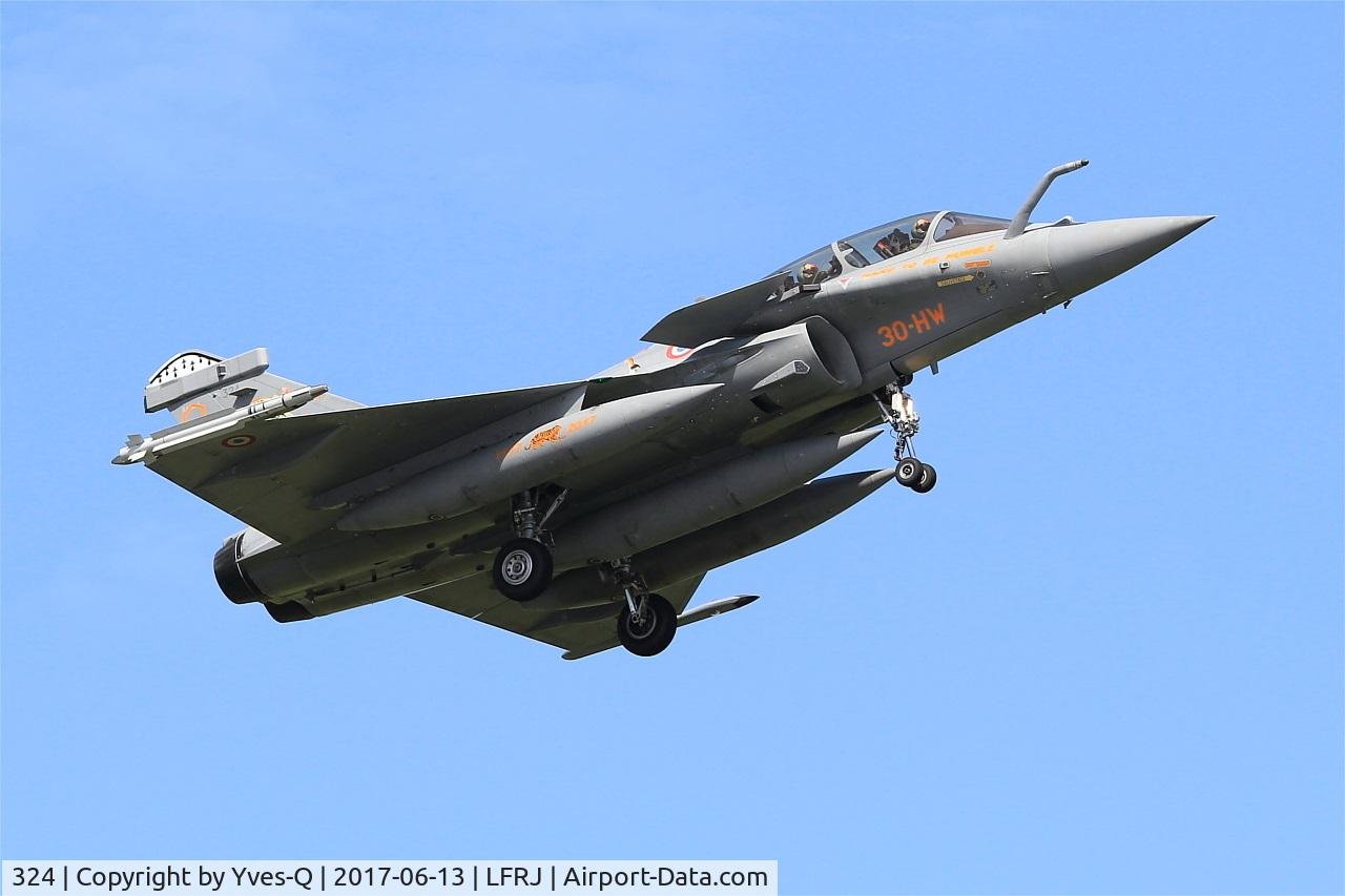 324, Dassault Rafale B C/N 324a, Dassault Rafale B, Short approach rwy 08, Landivisiau Naval Air Base (LFRJ) Tiger Meet 2017