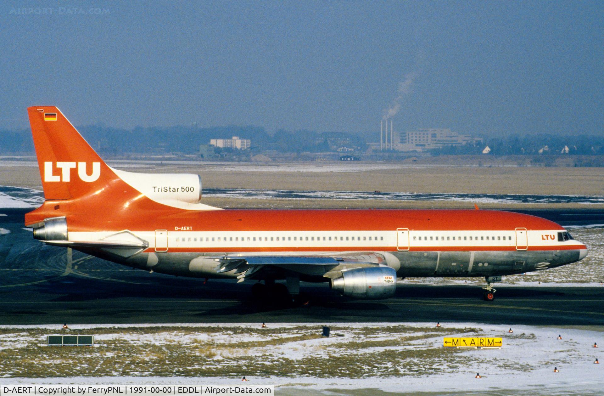 D-AERT, 1980 Lockheed L-1011-385-3 Tristar 500 C/N 193J-1183, LTU L1015 in a cold DUS