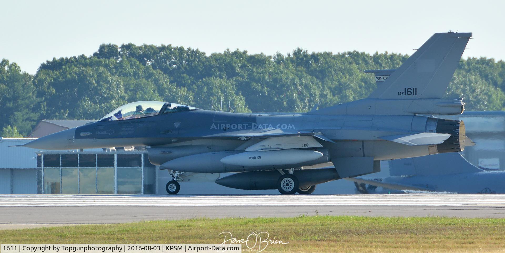 1611, Lockheed Martin F-16C Fighting Falcon C/N RA-05, One of 3 new Iraqi jets being delivered today