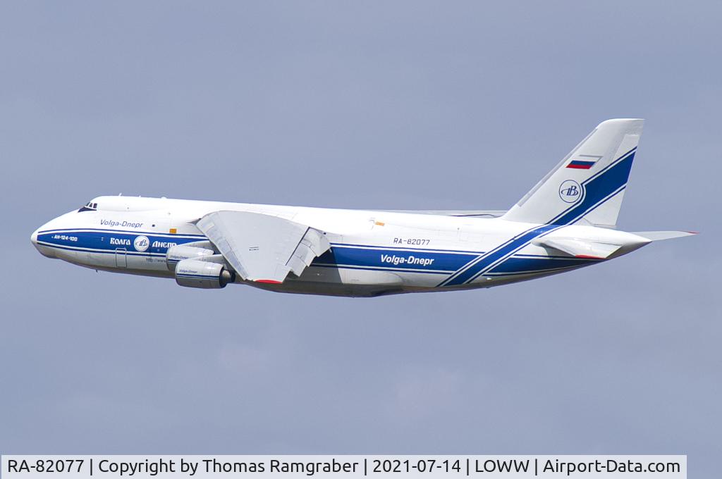 RA-82077, 1995 Antonov An-124-100 Ruslan C/N 9773054459151/0709, Volga Dnepr Airlines Antonov An-124-100