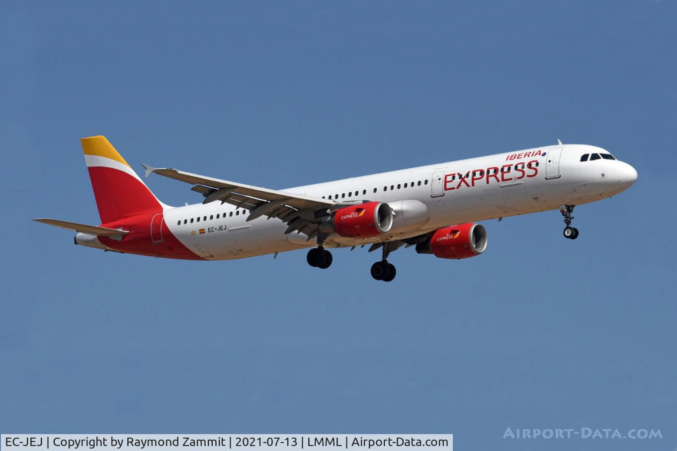EC-JEJ, 2005 Airbus A321-211 C/N 2381, A321 EC-JEJ Iberia Express
