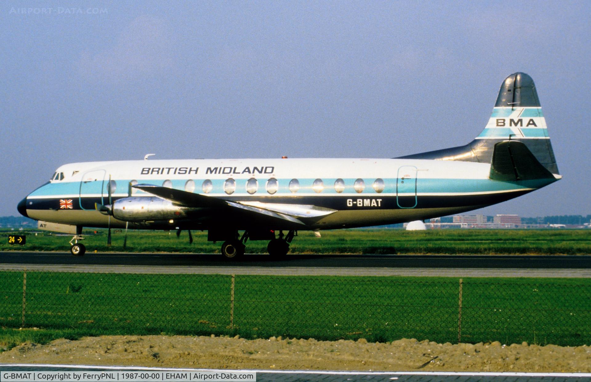 G-BMAT, 1958 Vickers Viscount 813 C/N 349, British Midland Viscount taxyiing past