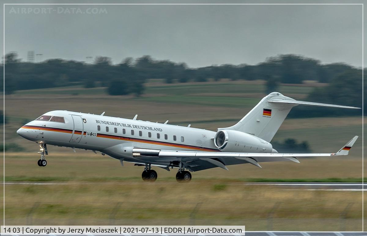 14 03, 2010 Bombardier BD-700-1A11 Global 5000 C/N 9411, Bombardier BD-700-1A11 Global 5000, c/n: 9411