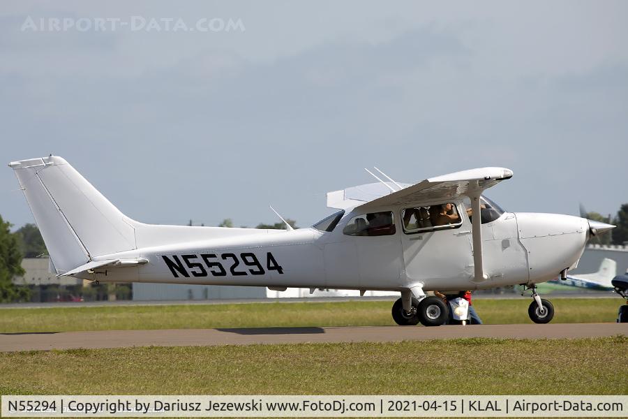 N55294, 2014 Cessna 172S C/N 172S11516, Cessna 172S Skyhawk  C/N 172S11516, N55294