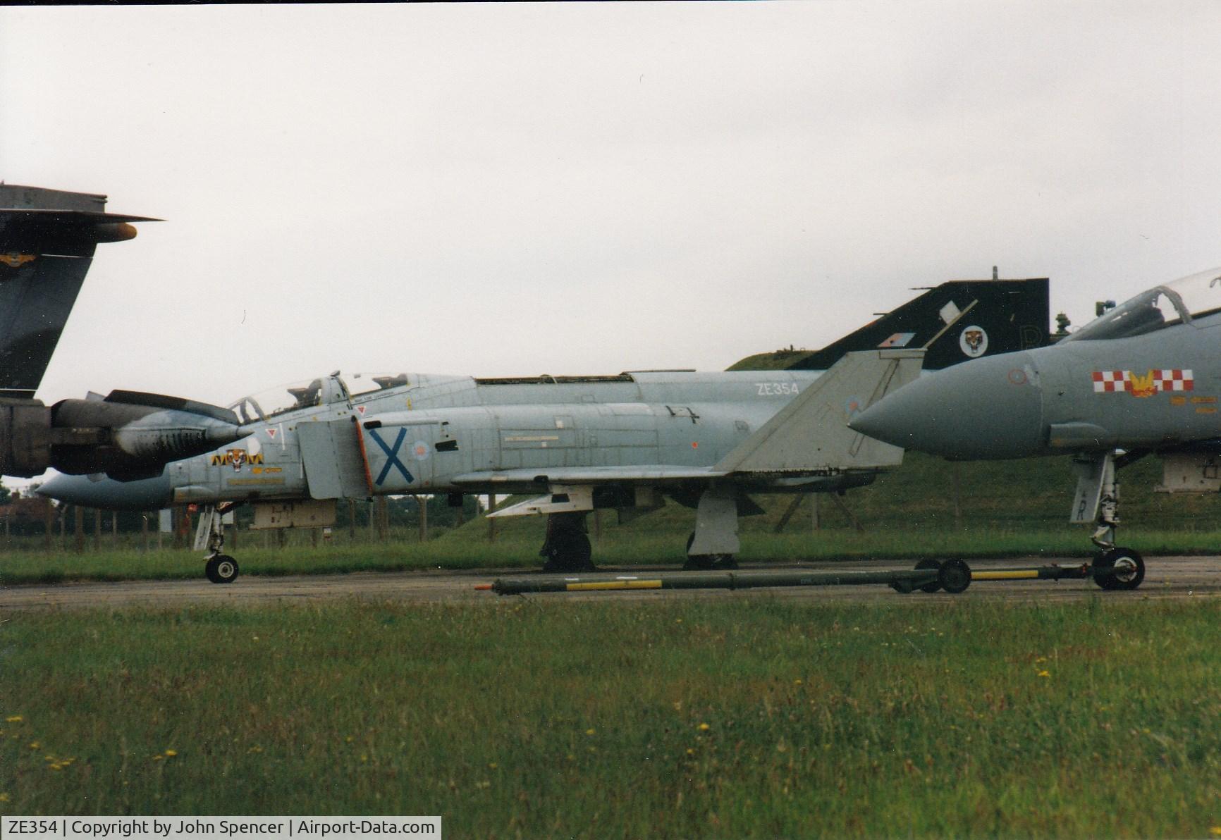 ZE354, McDonnell Douglas F-4J(UK) Phantom II C/N 1978/0046, Waiting for the axeman :-(