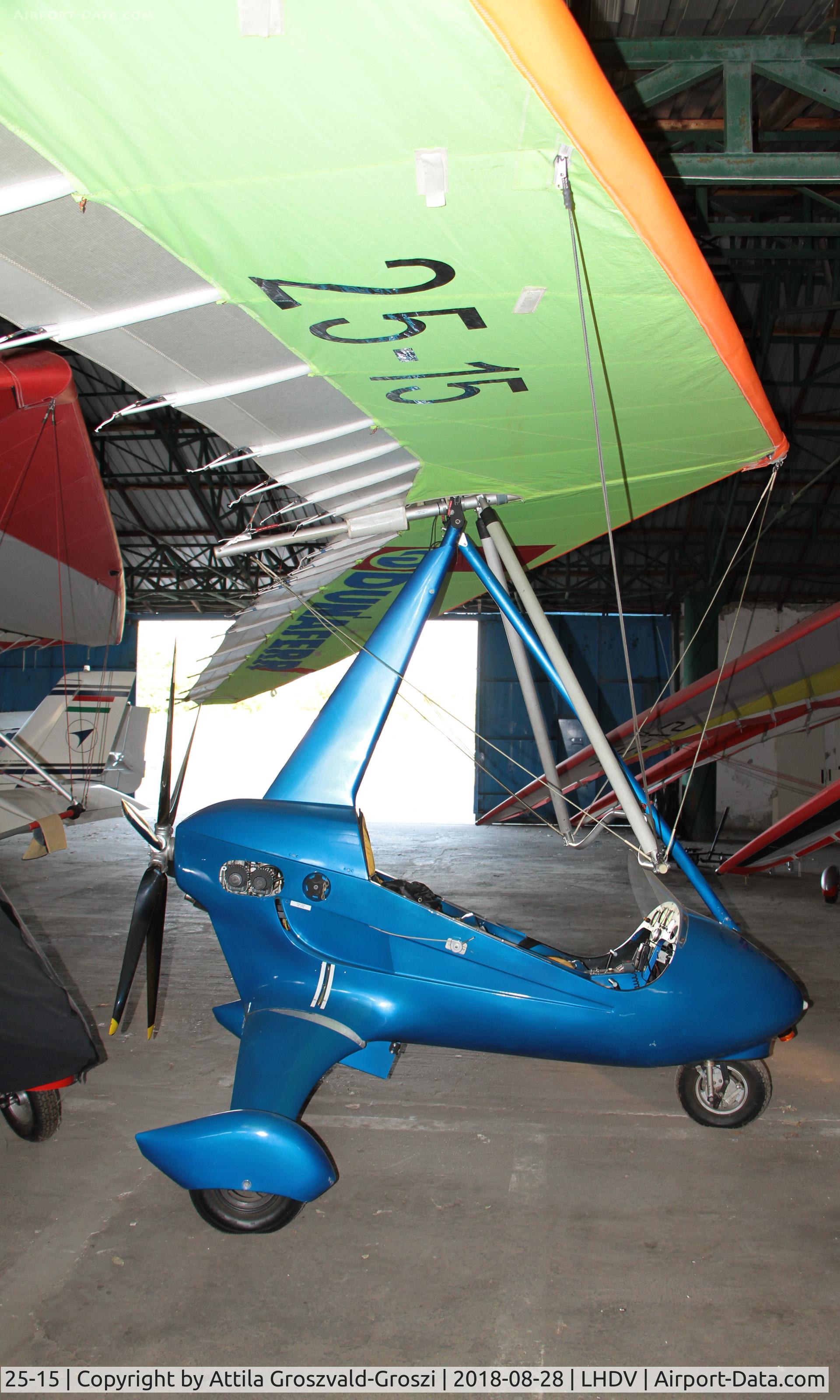 25-15, 1995 TL Ultralight TL-22 Duo C/N 95C04, LHDV - Dunaújváros-Kisapostag Airport, Hungary