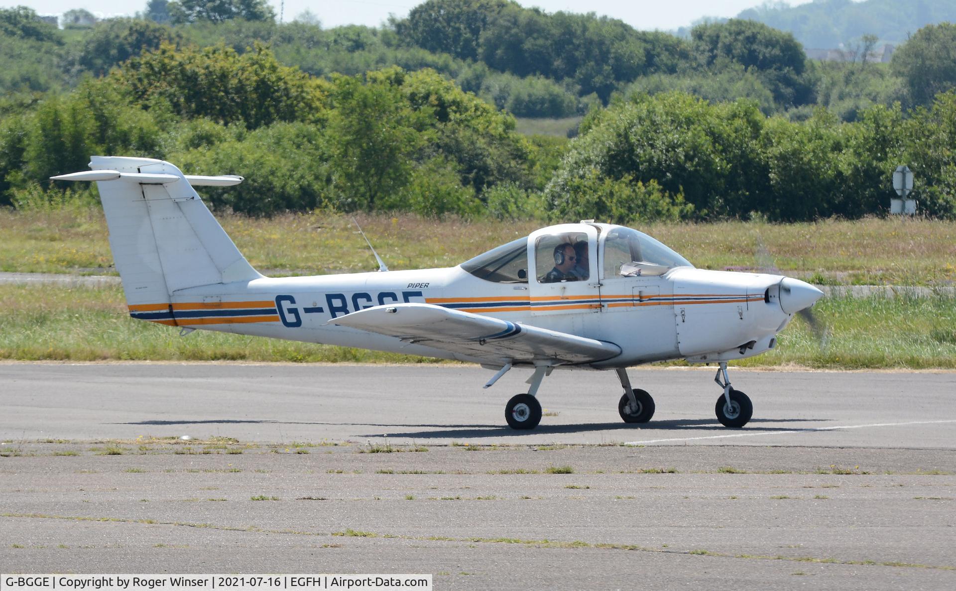 G-BGGE, 1978 Piper PA-38-112 Tomahawk Tomahawk C/N 38-79A0161, Visiting Tomahawk.