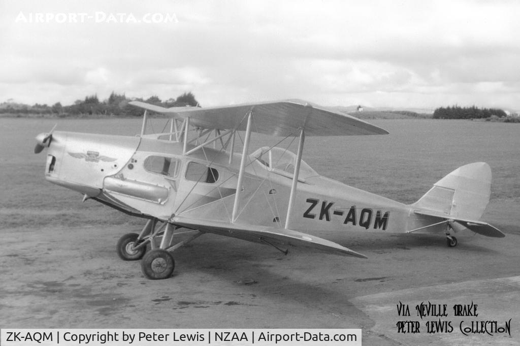 ZK-AQM, 1947 De Havilland DH-83C Fox Moth C/N FM50, Francis M McCarthy, Otautu, Patea
Hire: Hawera Aero Club