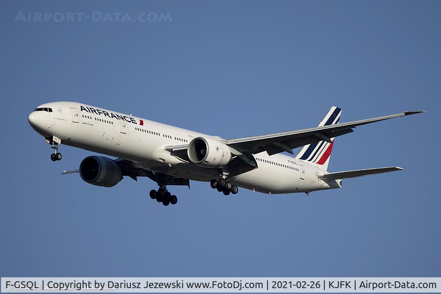 F-GSQL, 2006 Boeing 777-328/ER C/N 32853, Boeing 777-328/ER - Air France  C/N 32853, F-GSQL