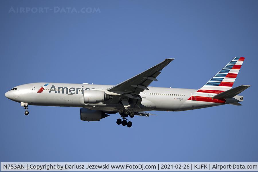 N753AN, 2001 Boeing 777-223 C/N 30261, Boeing 777-223/ER - American Airlines  C/N 30261, N753AN