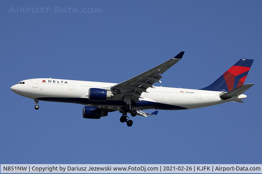 N851NW, 2004 Airbus A330-223 C/N 0609, Airbus A330-223 - Delta Air Lines  C/N 609, N851NW