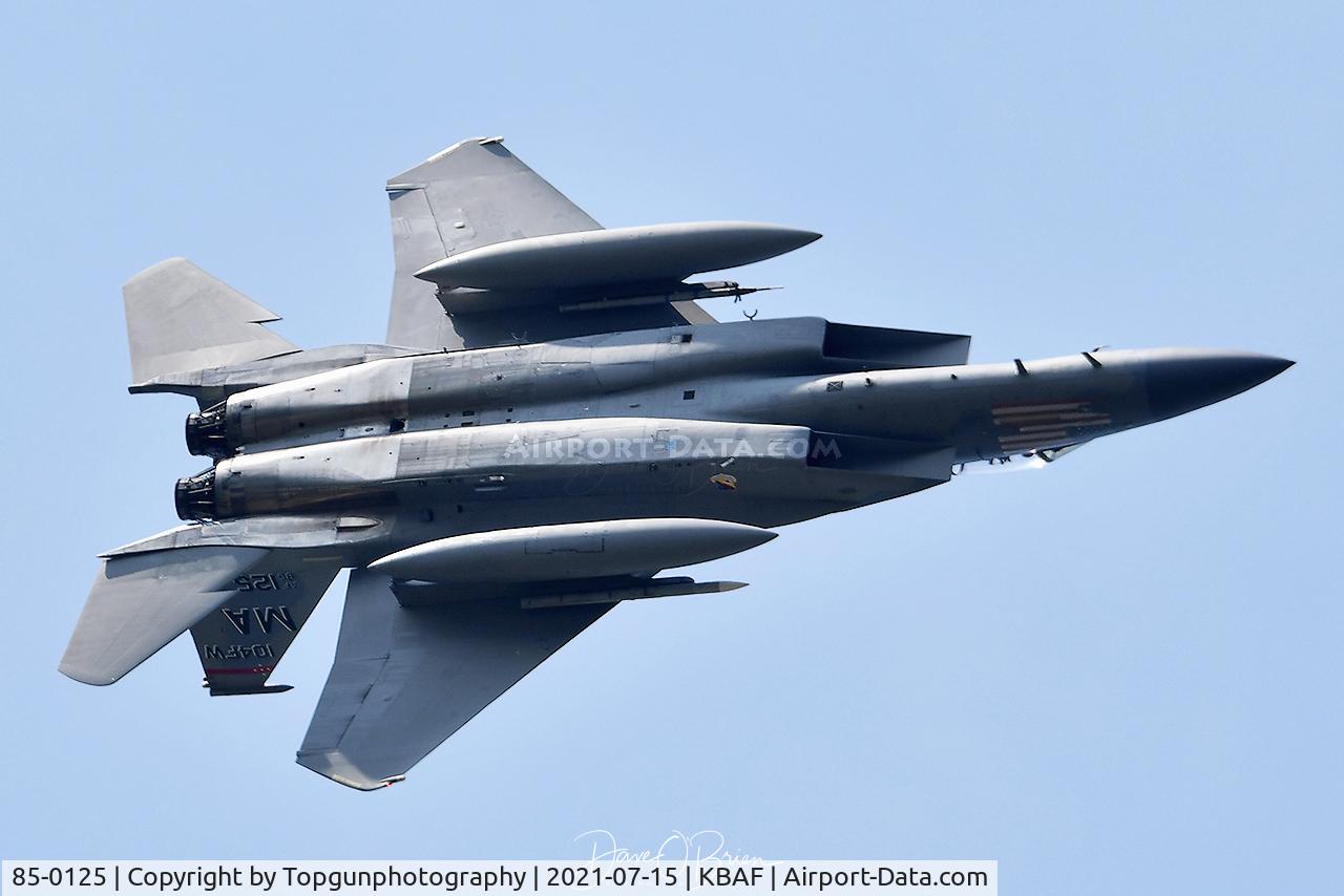 85-0125, 1986 McDonnell Douglas F-15C Eagle C/N 982/C367, breaking over the field to landing