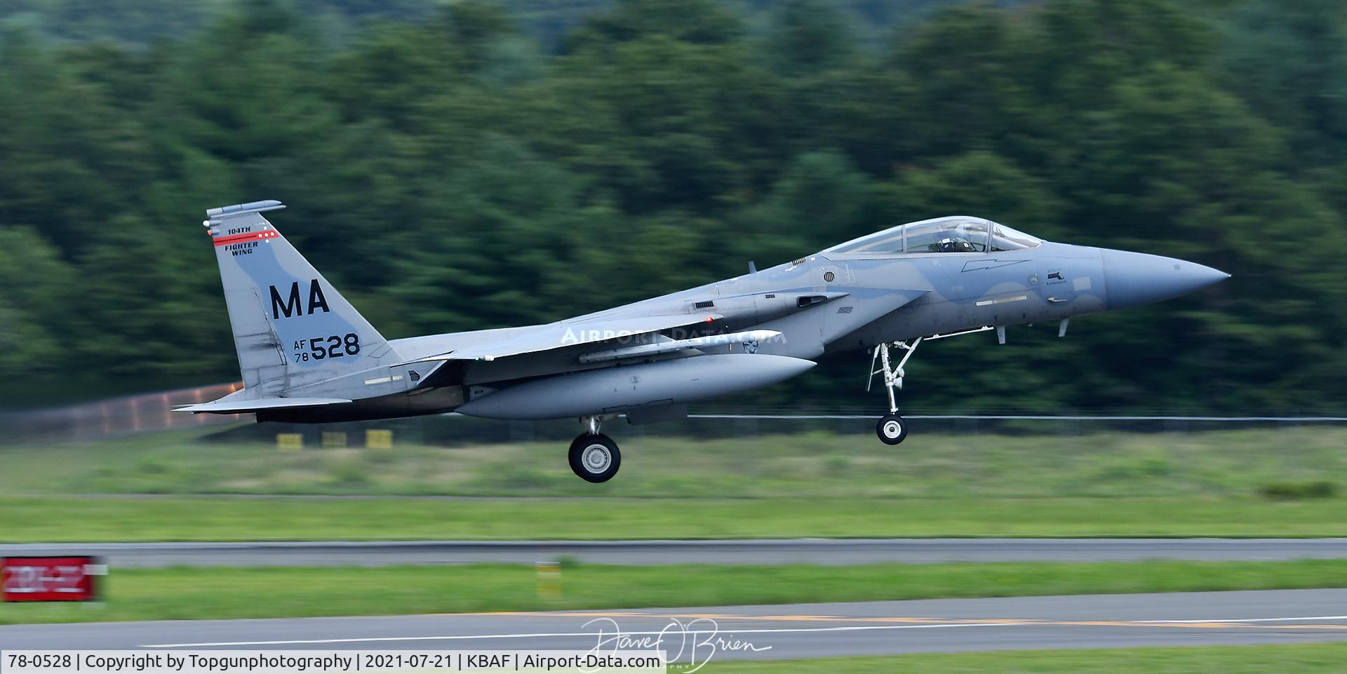 78-0528, McDonnell Douglas F-15C Eagle C/N 0517/C061, MONSTER01 ripping out of KBAF