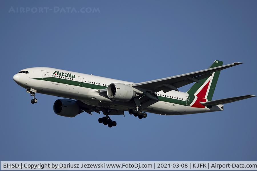 EI-ISD, 2003 Boeing 777-243/ER C/N 32860, Boeing 777-243/ER - Alitalia  C/N 32860, EI-ISD