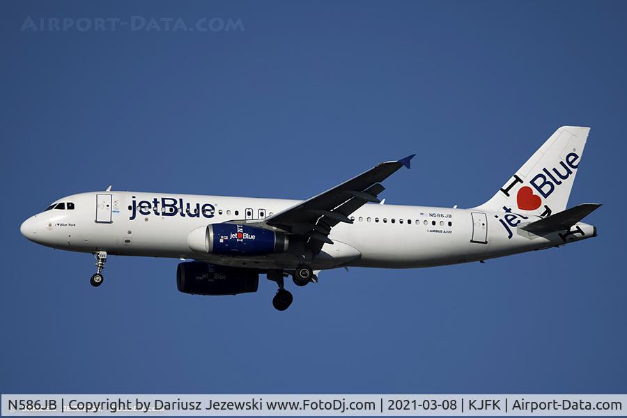 N586JB, 2004 Airbus A320-232 C/N 2160, Airbus A320-232 