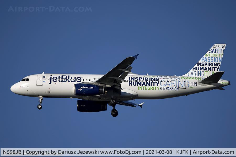 N598JB, 2004 Airbus A320-232 C/N 2314, Airbus A320-232 